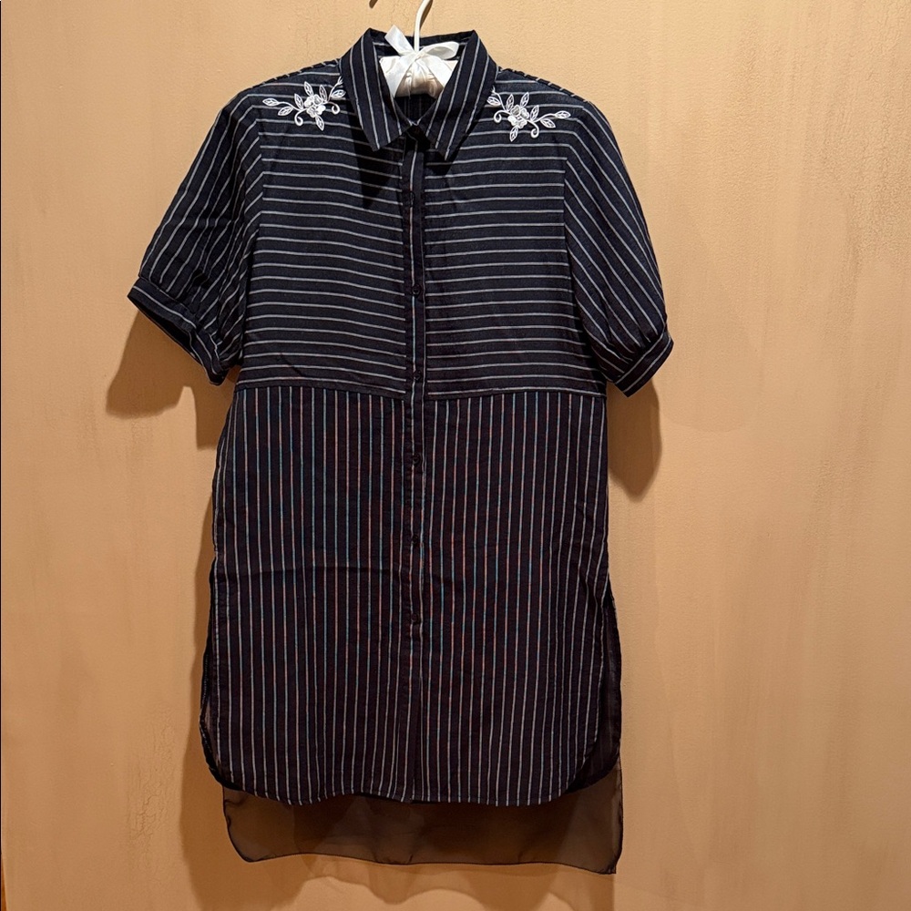 Elegant Striped Women’s Shirt with Floral Detail